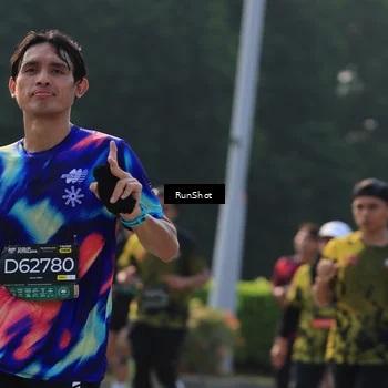 Runner Photo 7000739