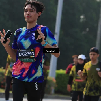 Runner Photo 7000740