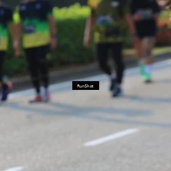Runner Photo 7000747