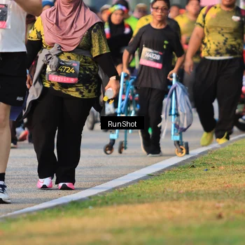 Runner Photo 7000752