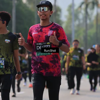 Runner Photo 7000788