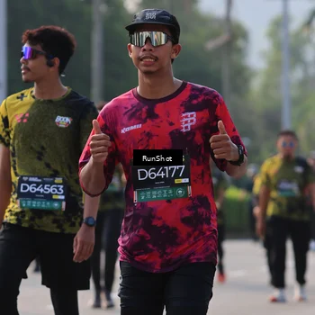 Runner Photo 7000800