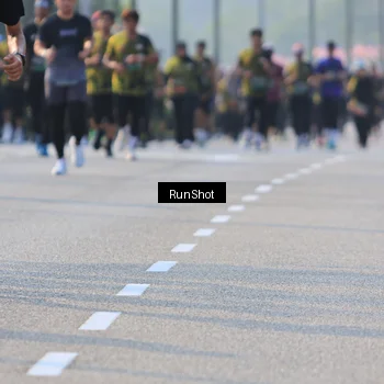 Runner Photo 7000828