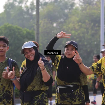 Runner Photo 7000854