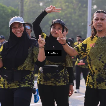 Runner Photo 7000858