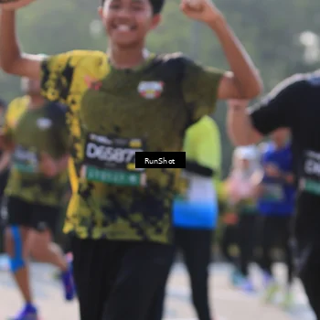 Runner Photo 7000884