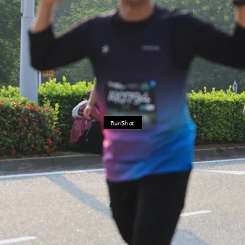 Runner Photo 7000888