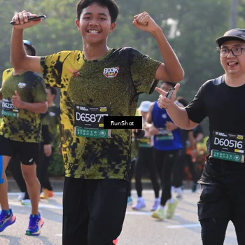 Runner Photo 7000889
