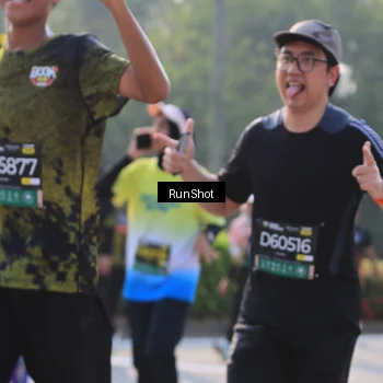 Runner Photo 7000890