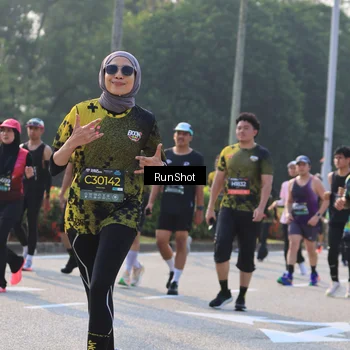 Runner Photo 7000904