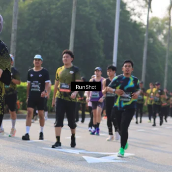 Runner Photo 7000908
