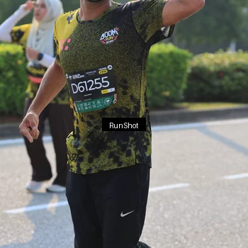 Runner Photo 7000911