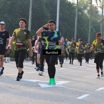 Runner Photo 7000914