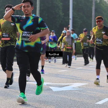 Runner Photo 7000933