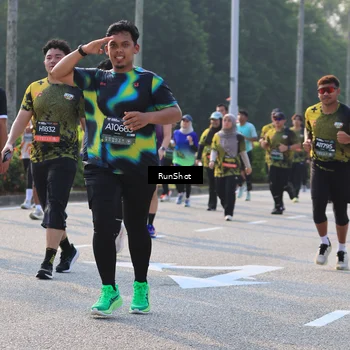 Runner Photo 7000934