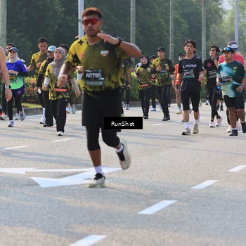 Runner Photo 7000935