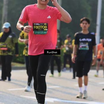 Runner Photo 7000950