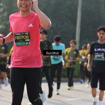 Runner Photo 7000959