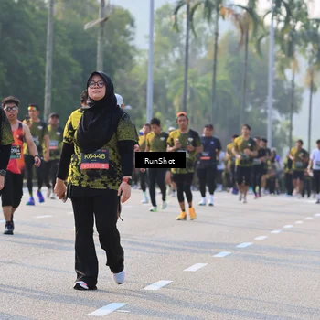 Runner Photo 7000980