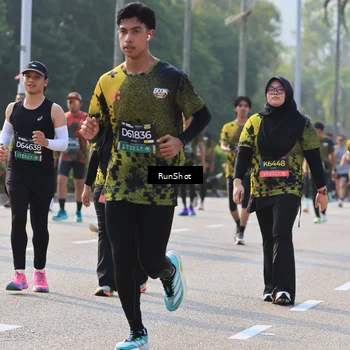 Runner Photo 7000981