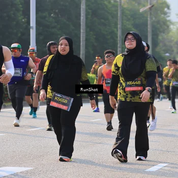 Runner Photo 7000984