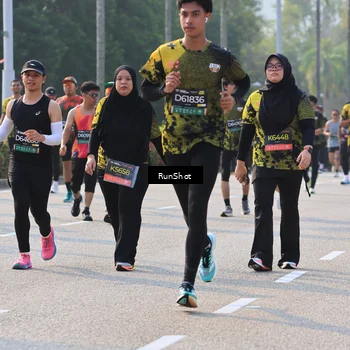 Runner Photo 7001006
