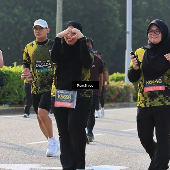 Runner Photo 7001009