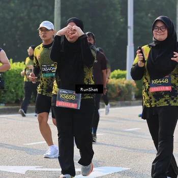 Runner Photo 7001012