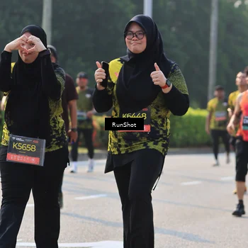 Runner Photo 7001013