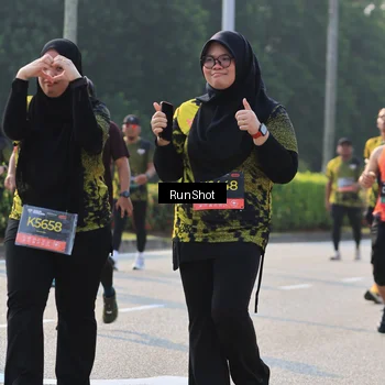 Runner Photo 7001014