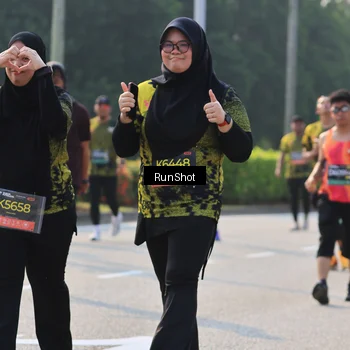 Runner Photo 7001015