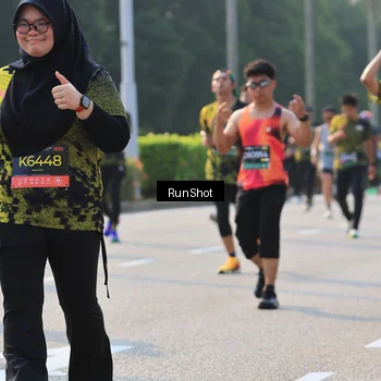 Runner Photo 7001016