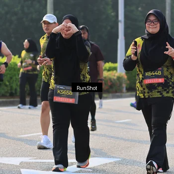 Runner Photo 7001023