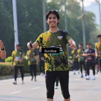 Runner Photo 7001025
