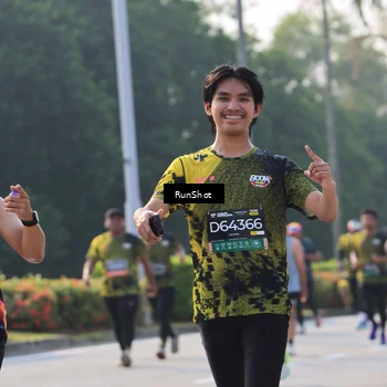 Runner Photo 7001030