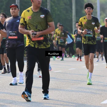 Runner Photo 7001043