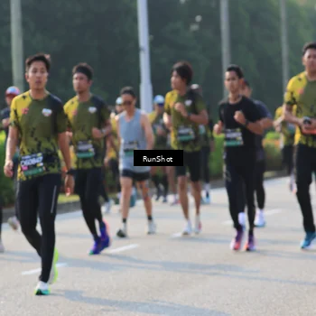 Runner Photo 7001048