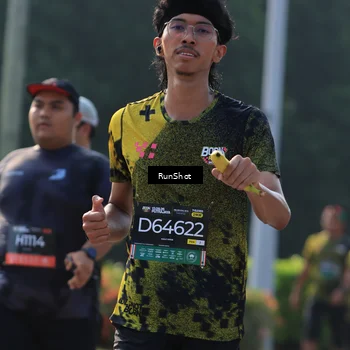 Runner Photo 7001061