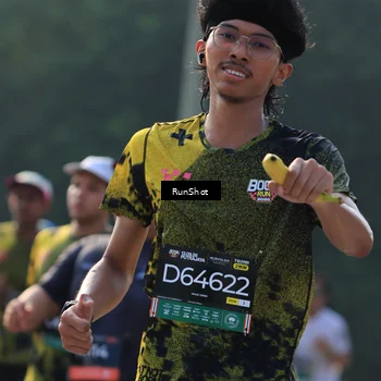Runner Photo 7001065