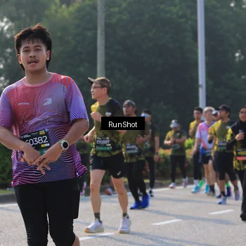 Runner Photo 7001105