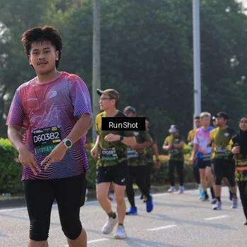 Runner Photo 7001107