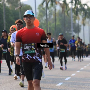 Runner Photo 7001116