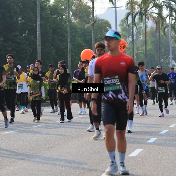 Runner Photo 7001117