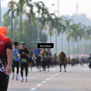 Runner Photo 7001119
