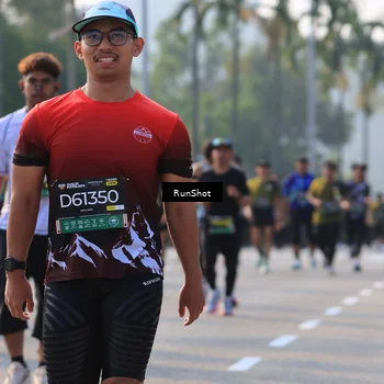 Runner Photo 7001122