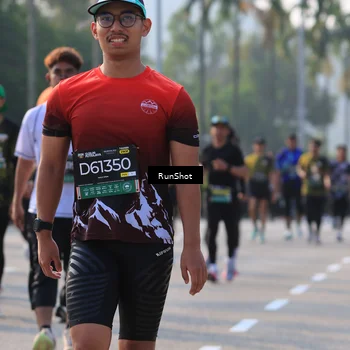 Runner Photo 7001127