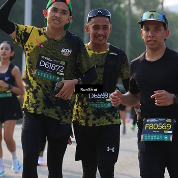 Runner Photo 7001143