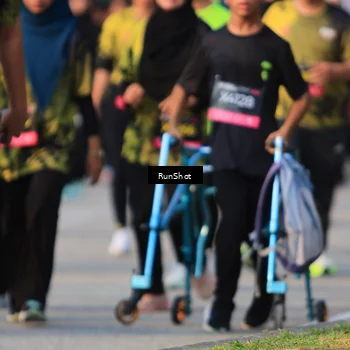 Runner Photo 7001147