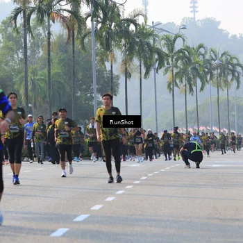 Runner Photo 7001187