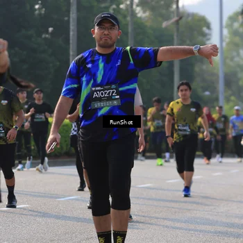 Runner Photo 7001201